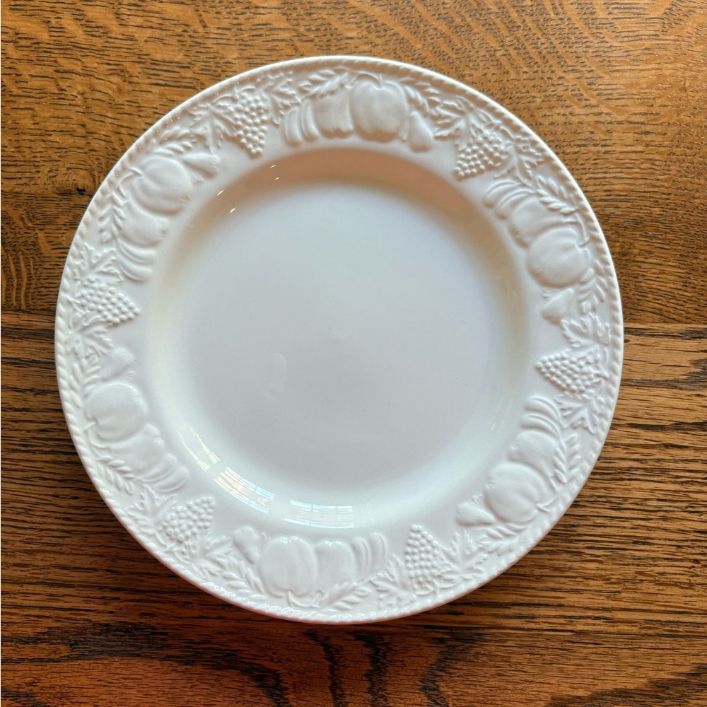 International Tableworks China- Devonshire- Set of 2 plates- made in England - Picture 4 of 9